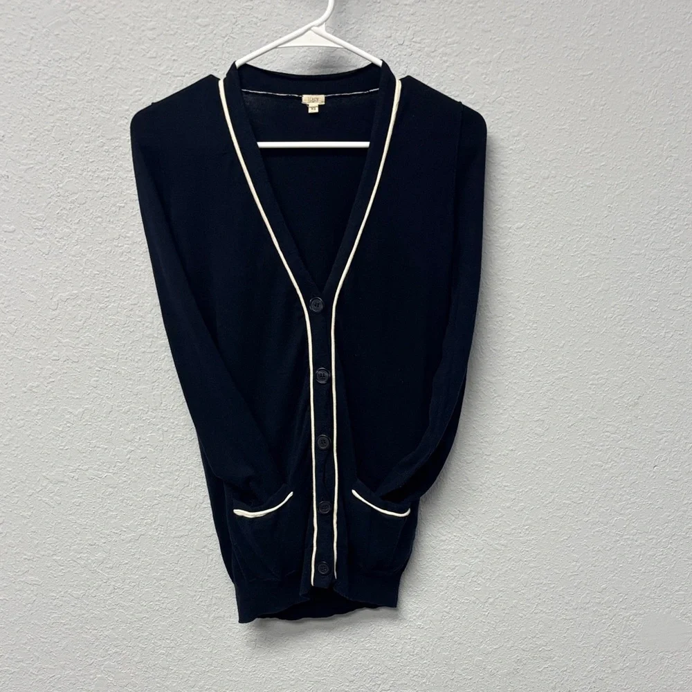 J. Crew Navy Blue W’s XS Cardigan with White Trim. 100% Cotton. Gently Used. - Picture 9 of 10